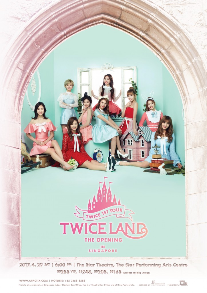 TWICE 1st World Tour “TWICELAND’